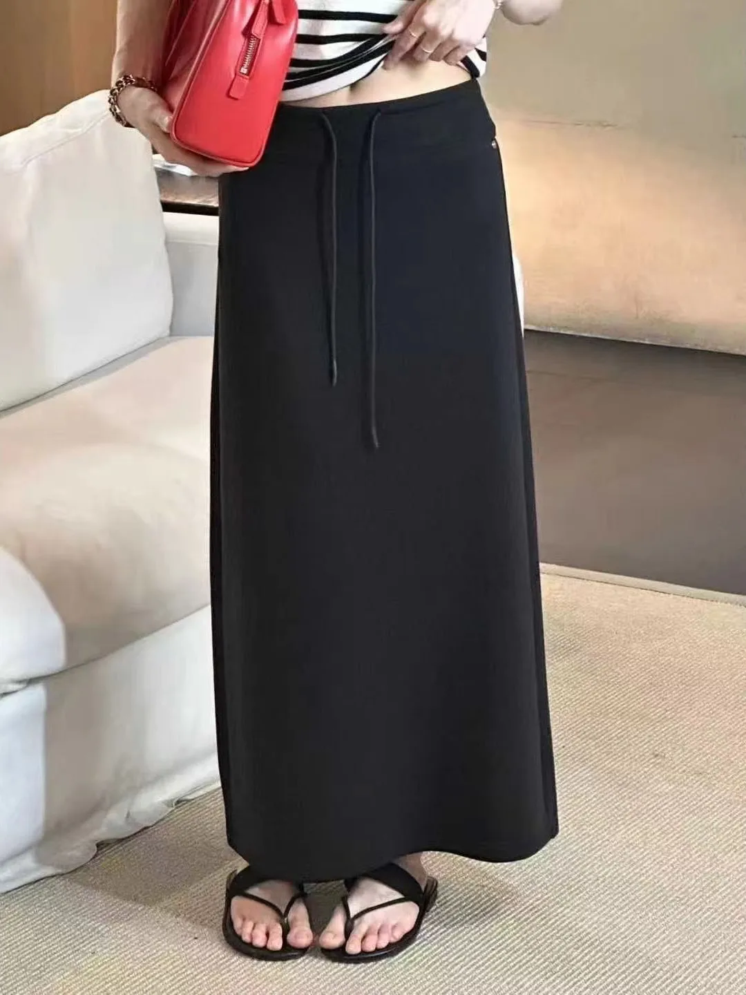 أوائل الخريف 2025 المرأة عالية الخصر مستقيم قطع تنورة الكورية Sle Dstring با سبليت عادية التخسيس تنورة طويلة