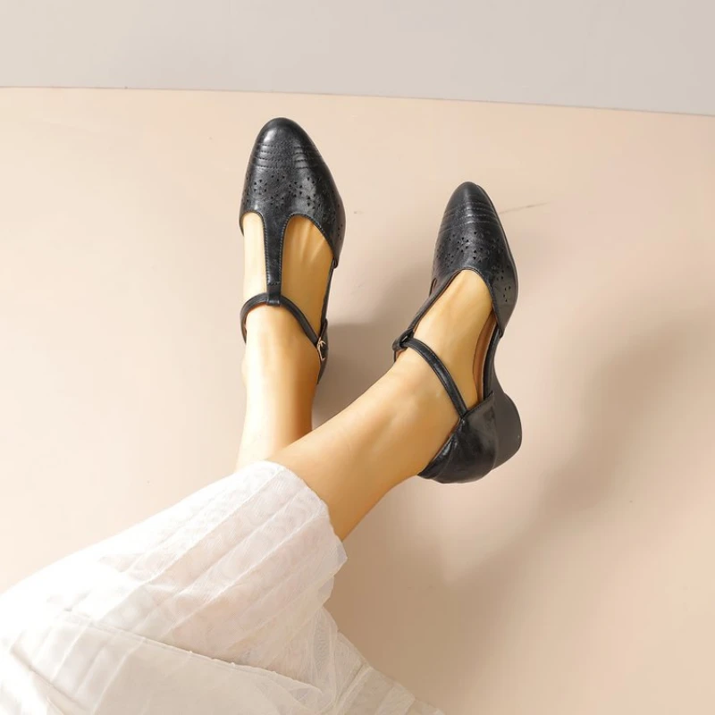 Damen Retro-Loafer mit Ausschnitten in Übergröße, verstellbare T-Riemen-Pumps für den Sommer, Alltag und Pendeln – Detail 8