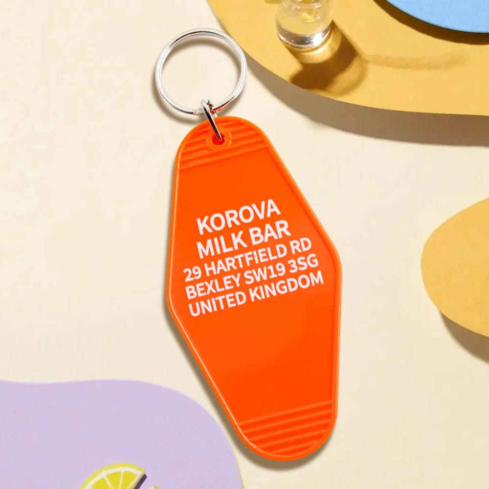 فيلم رعب الساعة البرتقالية موتيل مفتاح العلامة Korova Milkbar المفاتيح مجوهرات اكسسوارات المشجعين هدية كيرينغ