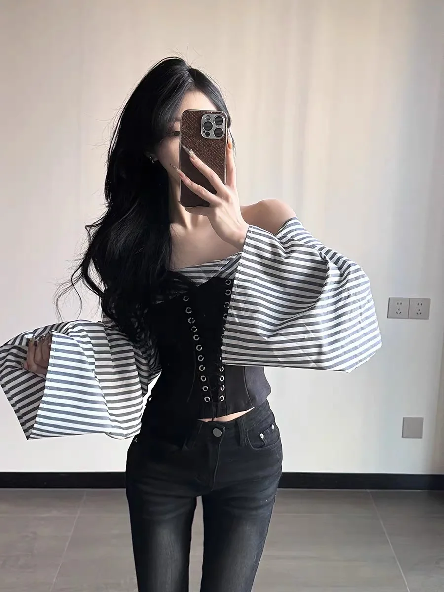 

High Waist Slim Fit Jeans Women's Faionable Distred Nine Points Pencil Pants Korean Anime Spicy Girl Bla ey Cotton S...