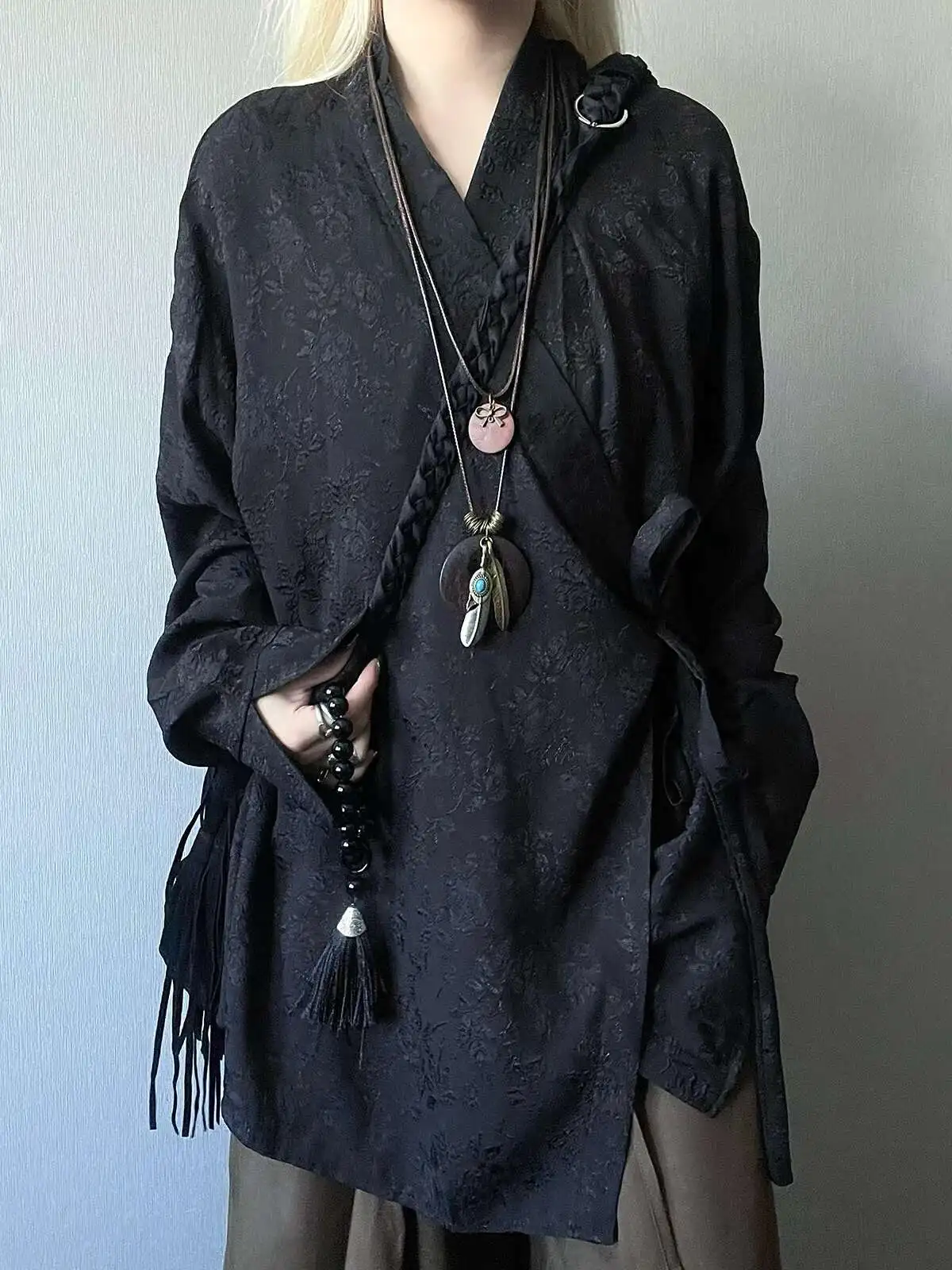 

New Chinese Style Retro Embroidery Taoist Robe Tie Shirt Coat Cos Cosplay Tops Black Shirt Sleeve Chinese Style