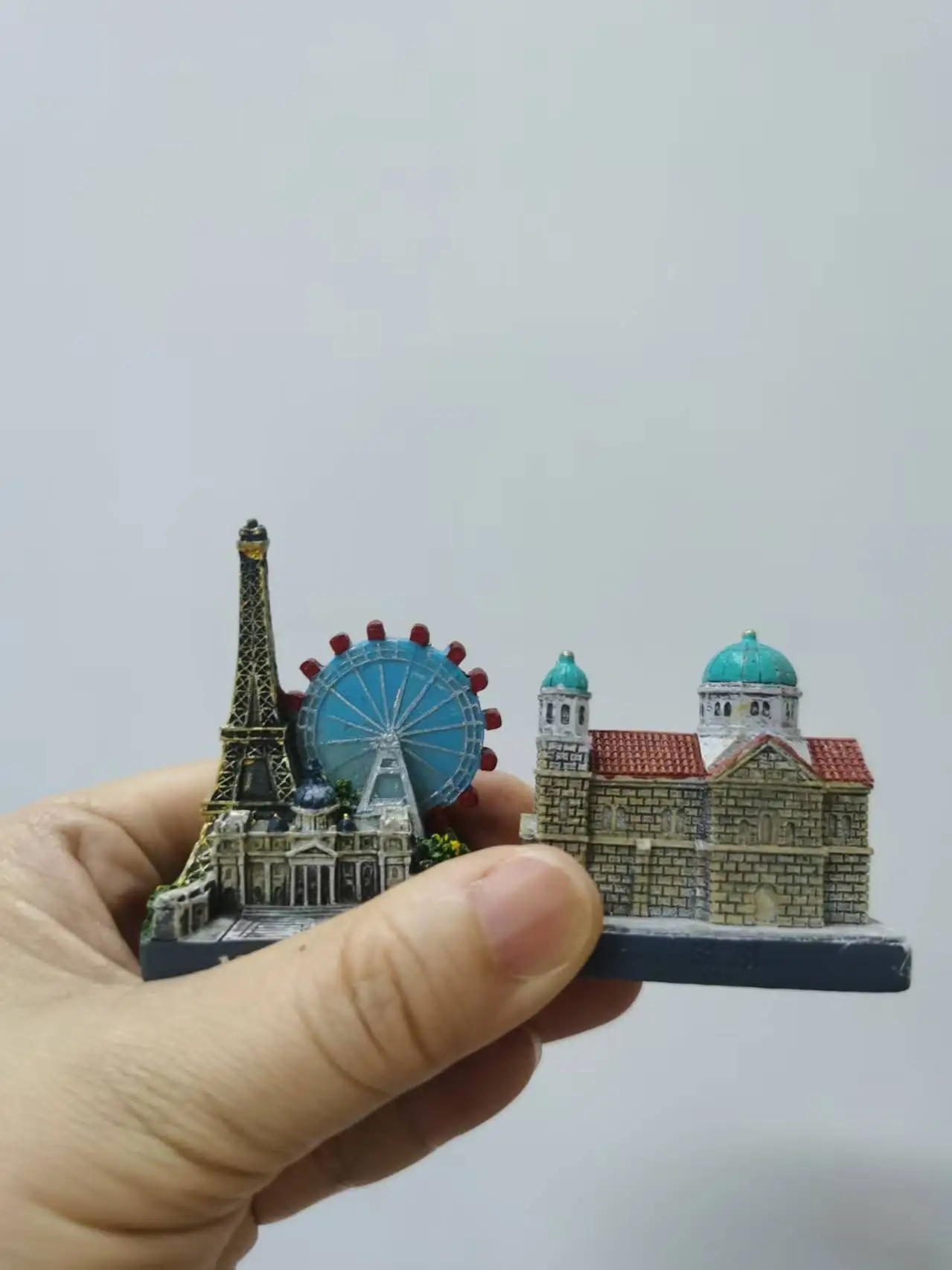 Resin figure mental psychological sand table game box court therapy building  kotor