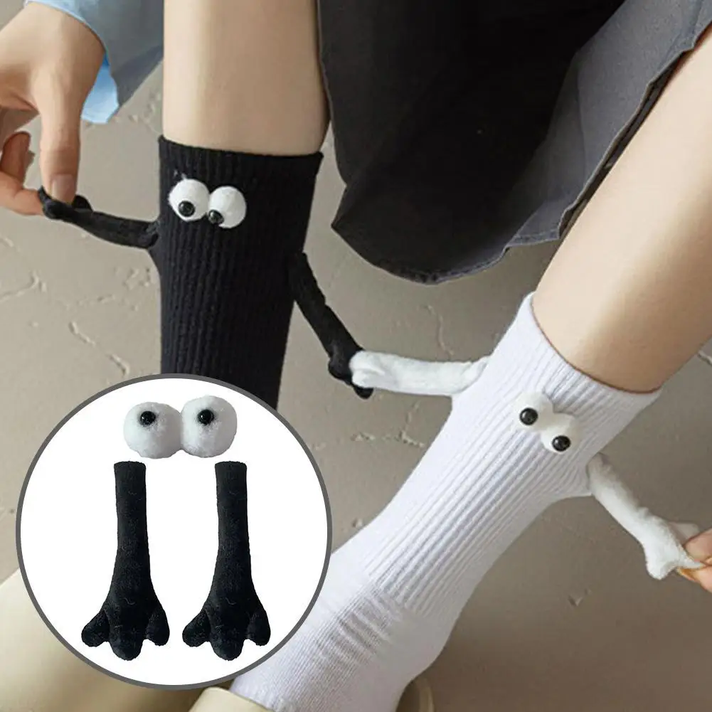 

Cute Couple Socks Magnetic 3D Holding Hand Doll Socks Summer Men Women Mid-tube Socks Short Medium Tube Sports Socks Funny Gift