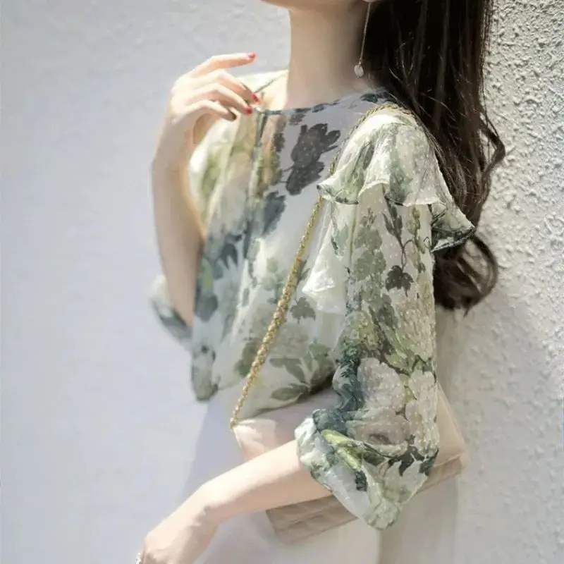 High-end Slim Fit and Versatile Tops for Women Fashionable and Temperamental Chiffon Printed Shirts