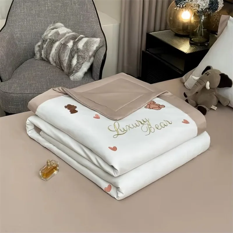 

Ice Silk Summer Cool Quilt Air Conditioning Quilt for Children Spring and Autumn Thin Quilt Single Dormitory Core