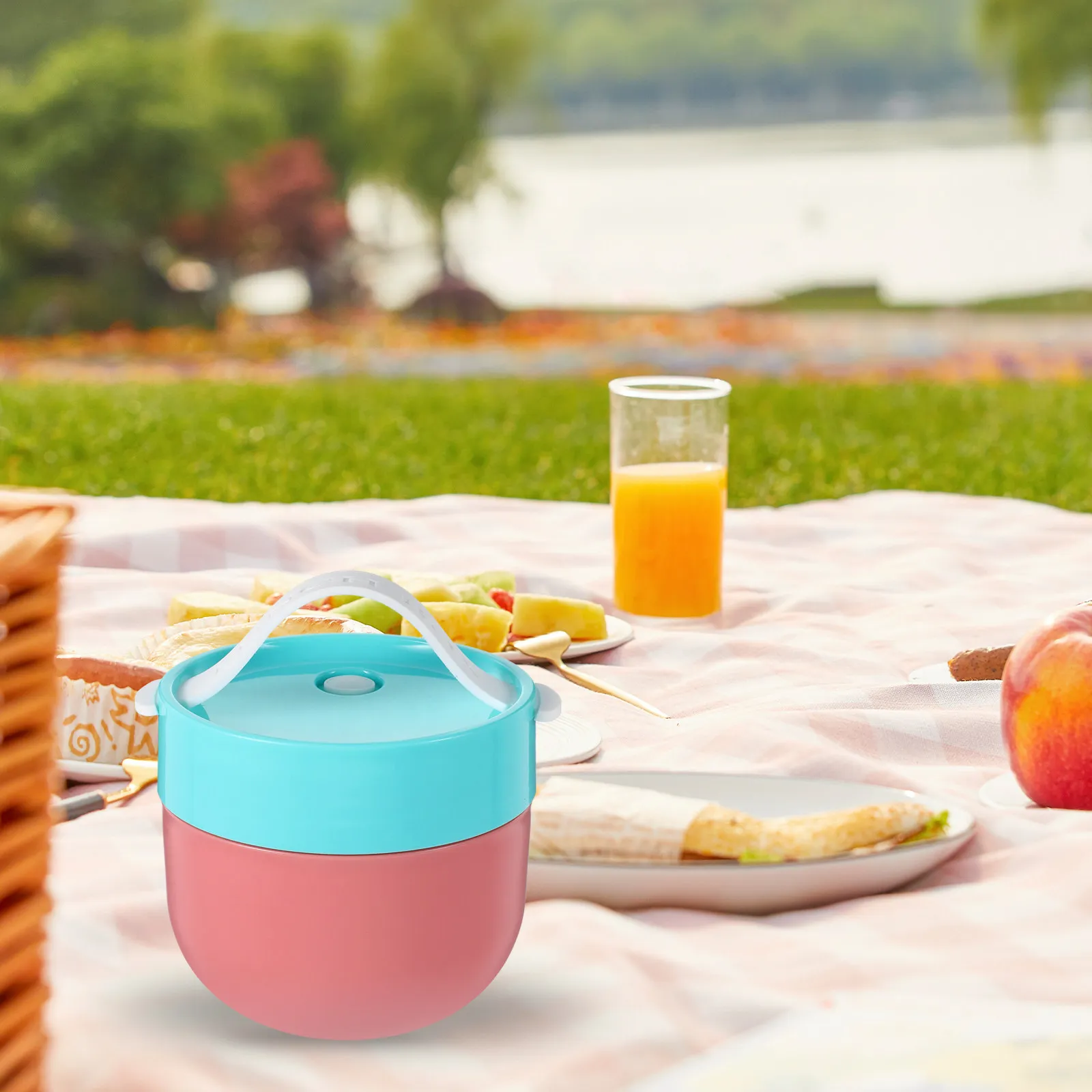 600Ml Cereal Cup Microwave Safe Overnight Oats Container with Built-in Spoon Wide Mouth Handle Portable Breakfast Bowl Soup