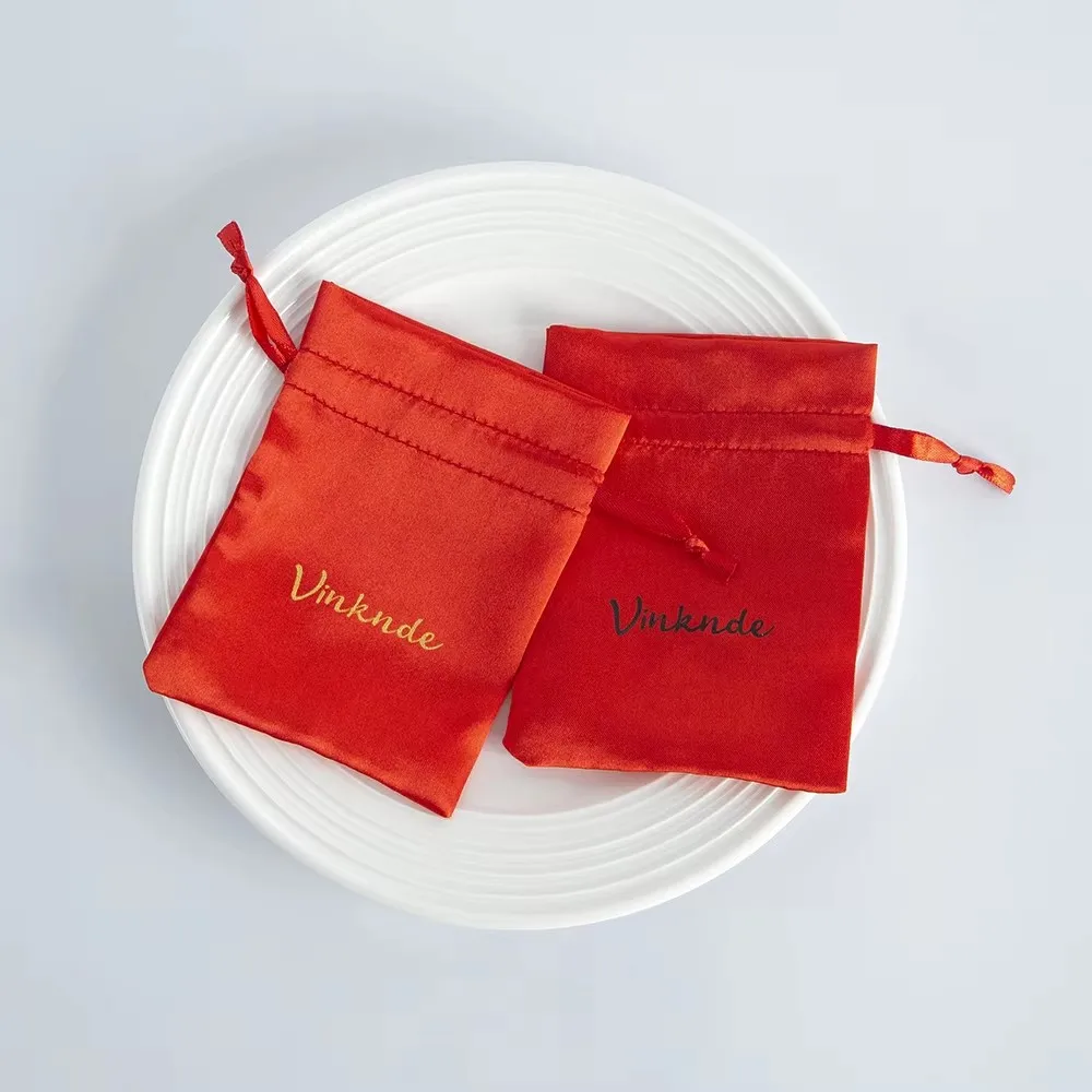 

50 шт./лот, красная атласная сумка для ювелирных изделий, шелковая сумка с лентой на шнурке, кольцо, бутик, подвеска, браслет, сумка для хранения, упаковочный мешок