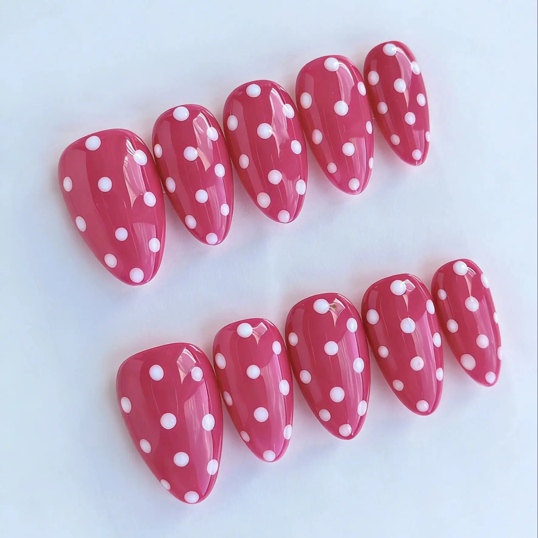 

10pcs Handmade Pink Polka Dot Press on Nails Brown Black Almond Full Cover Wearable Reusable Sweet False Nails 2026