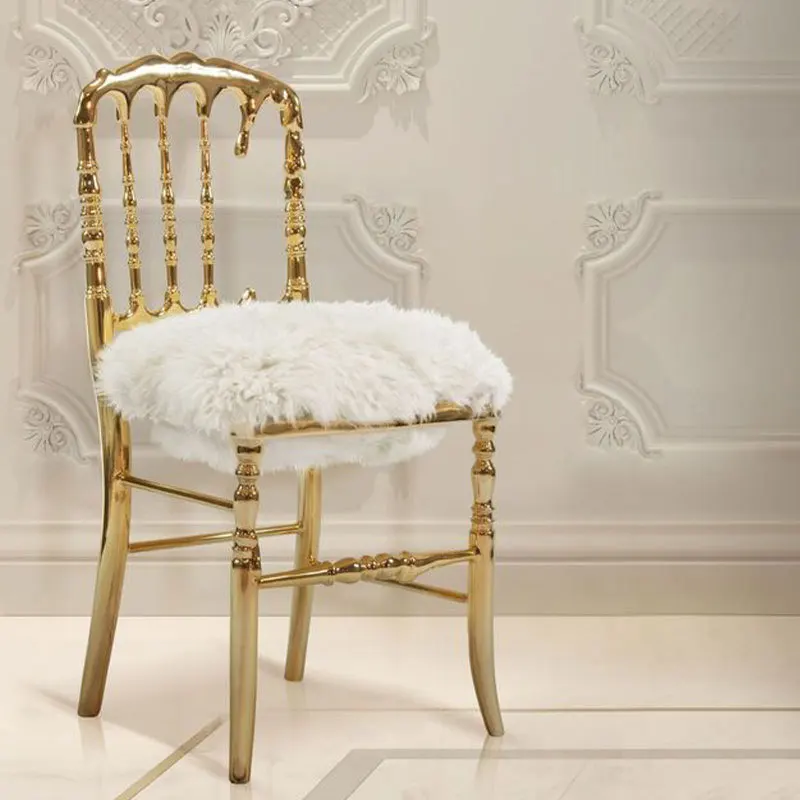 كرسي طعام برتغالي فاخر من النحاس النقي بتصميم عصري ومسند ظهر للشرفة