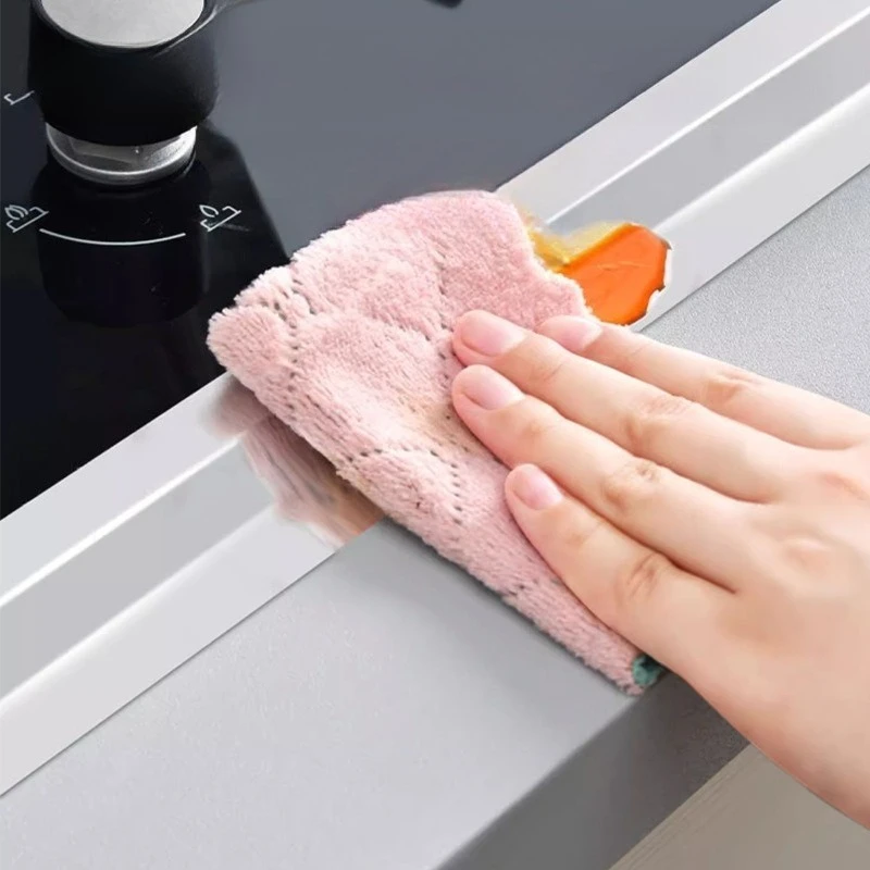 Alum Foil Stickers Kitchen Oil-proof Caulk Strip Sink Waterproof Stove Top Kitchen High-temperature Resistant Self-adhesive Tape