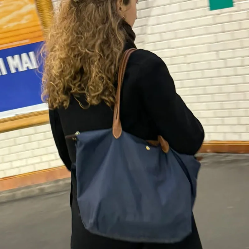 Sac à main hobos pliable en nylon pour femmes, fourre-tout classique pour dames, sacs à bandoulière brodés à poignées courtes et longues