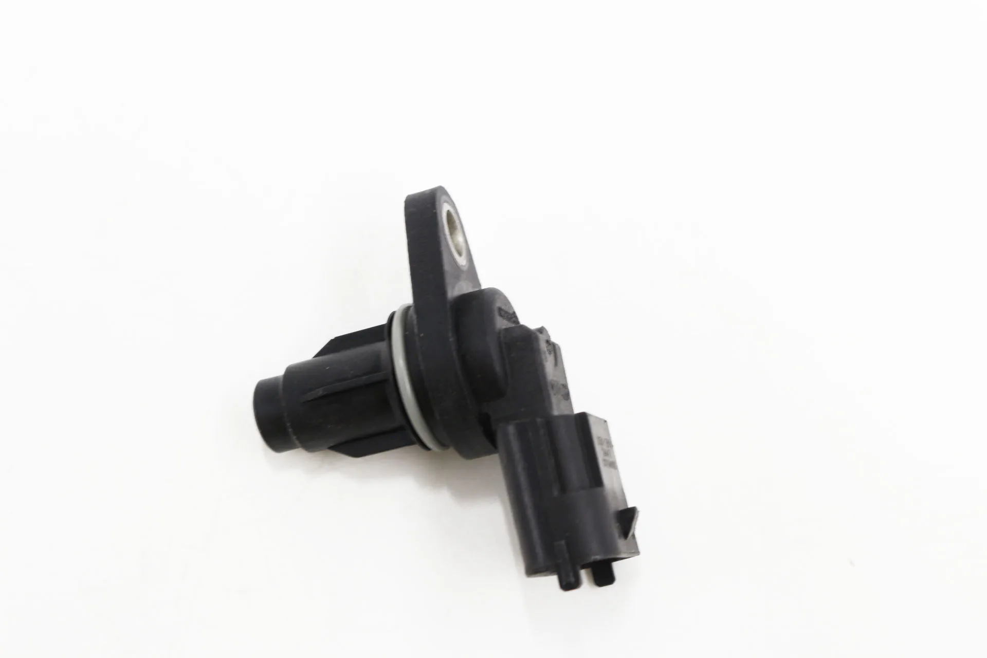 Camshaft Position Sensor for Hyundai I20 Active I20 I30 393502B070 39350-2B070 39350 2B070