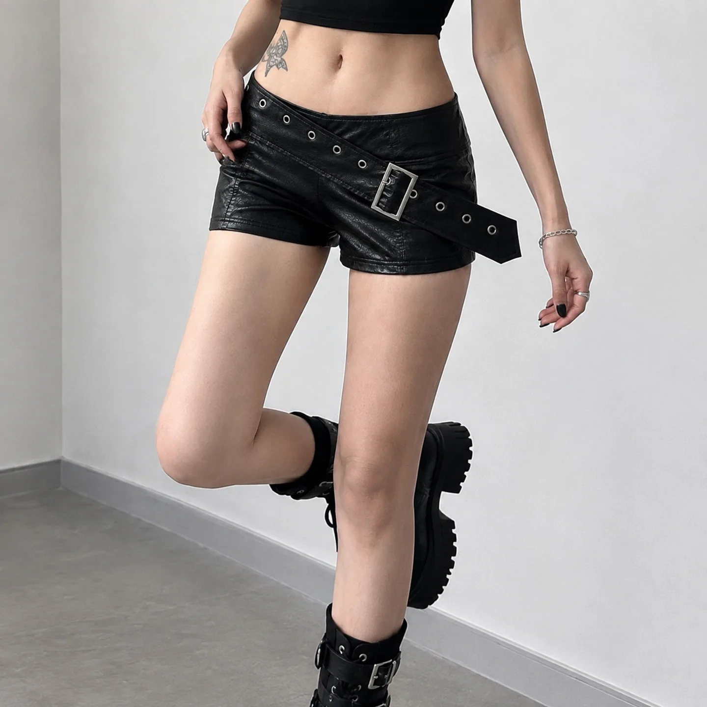 punk style low waist metal buckle belt spicy girl wrapper hip shorts retro hot pants for women