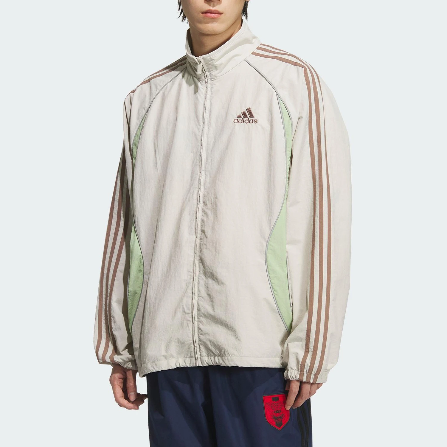 

Мужская спортивная куртка свободного кроя Adidas Authentic TEAMGEIST TT KE5846