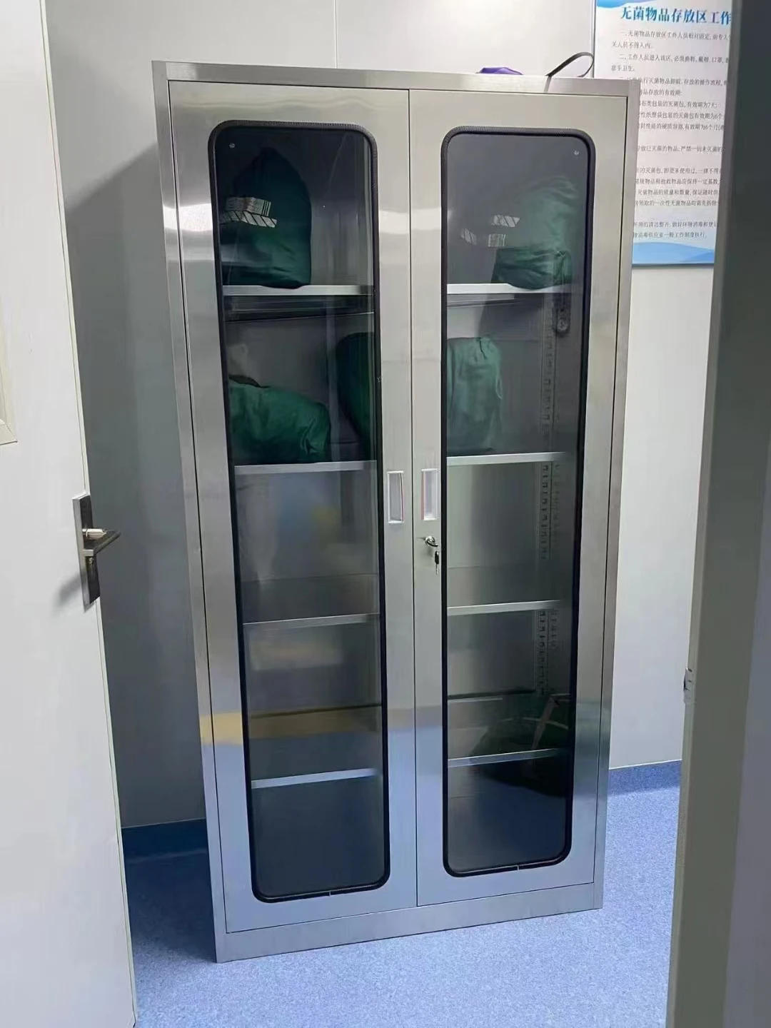 Veterinary New Product Fashion High Quality Rust-proof Large Space Vet Hospital Clinic Stainless Steel Medical Cabinet