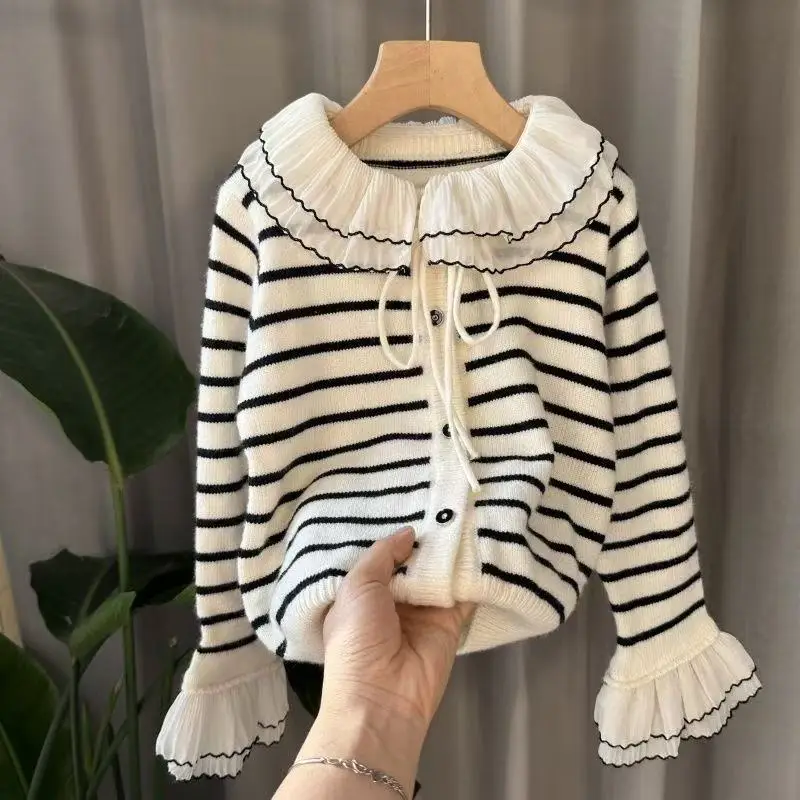 

Girls' knitted Sweater Striped Jacket Autumn and Winter Children's Lace Woolen Sweater Bell Bottom Pants 2025 New