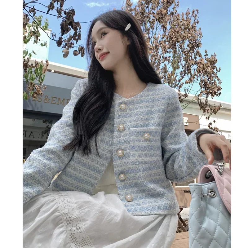 French Floral Round Neck Small Fragrant Style Jacket Women Fashionable Pearl Buckle Short Style New Long Sleeved Loose Jacket