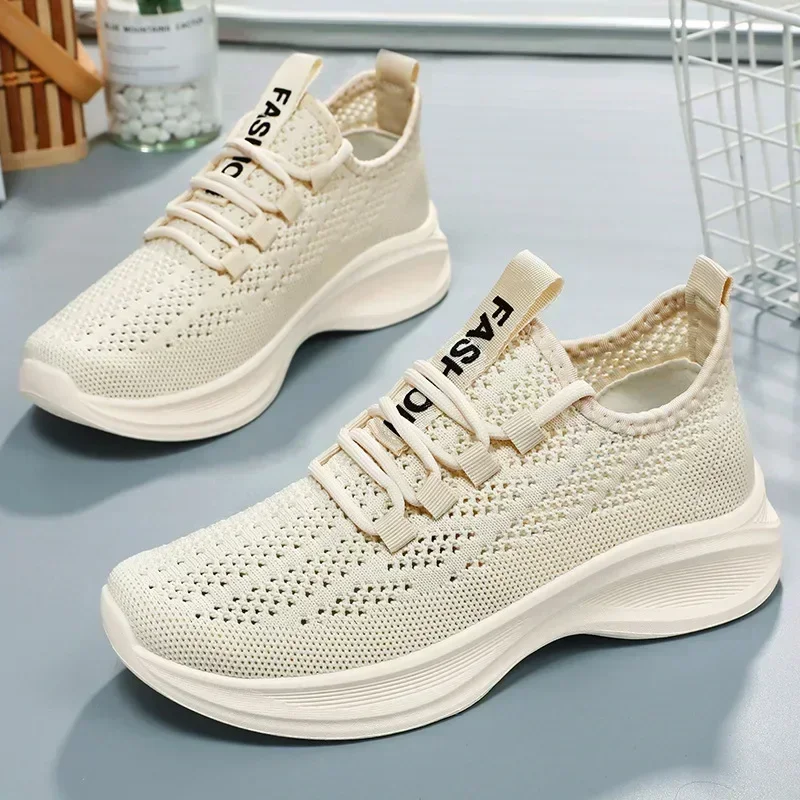 

Spring and Summer New Breathable Lightweight Women's Shoes Soft Sole Wear-resistant Fashion Casual Hiking Women's Shoes