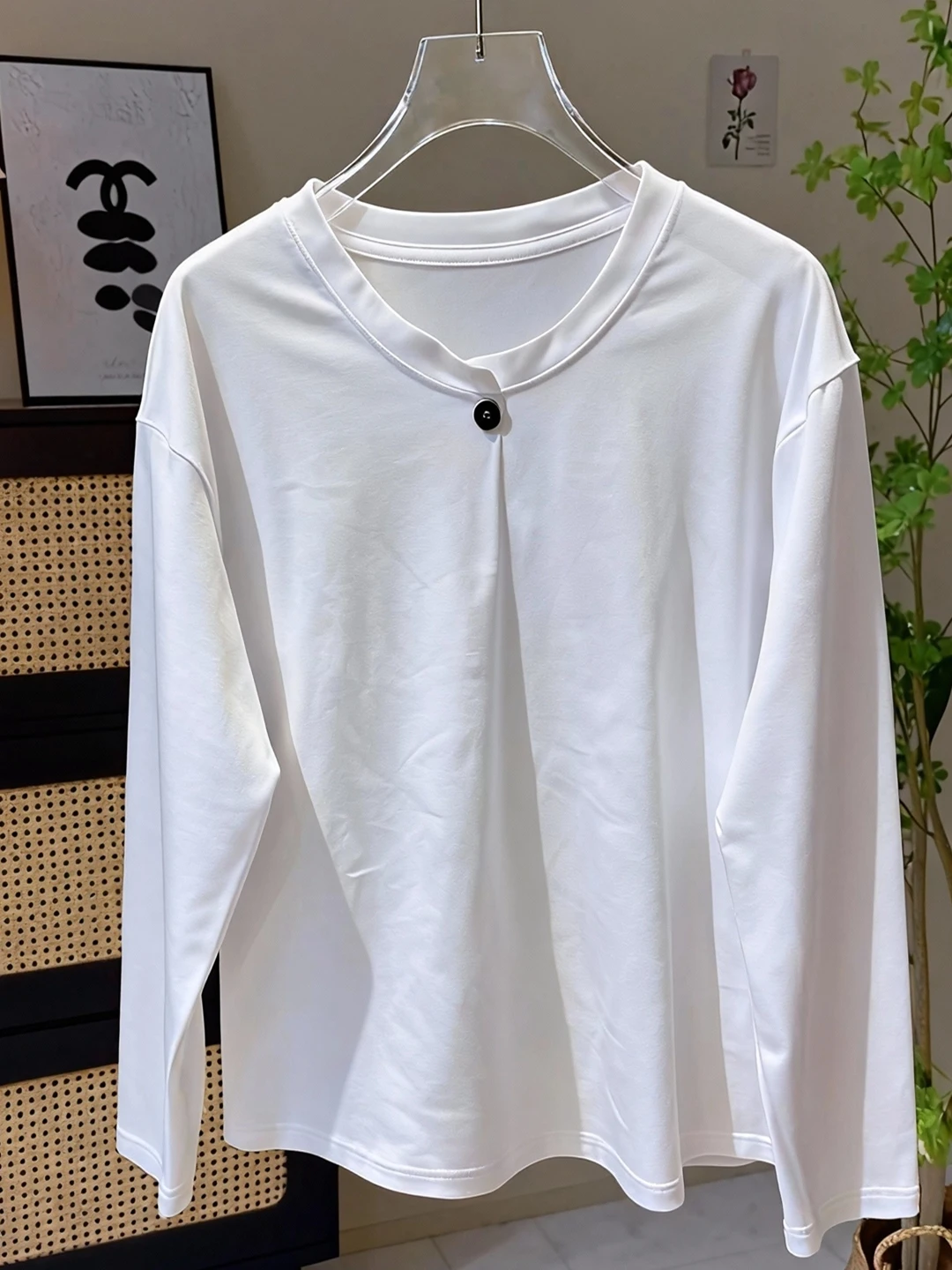 

Spring Autumn 2026 New mat Pure Cotton White Long Sve Women's T-irt Loose round Ne Button Base irt
