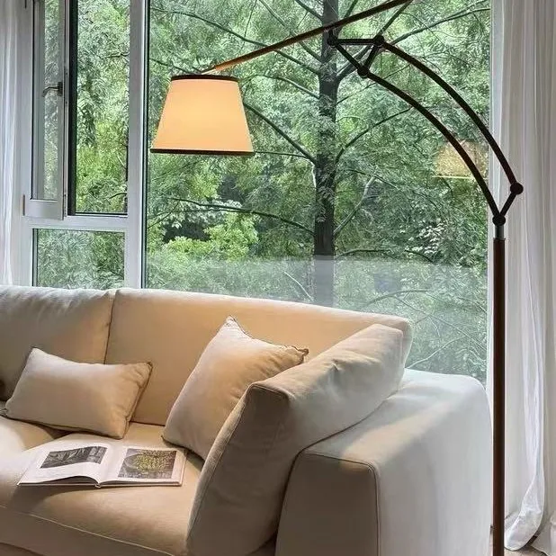 Hand-sewn Leather High-end Floor Lamp Living Room Sofa Edge Few Designer Medieval French Retro Bedroom Study Lamp