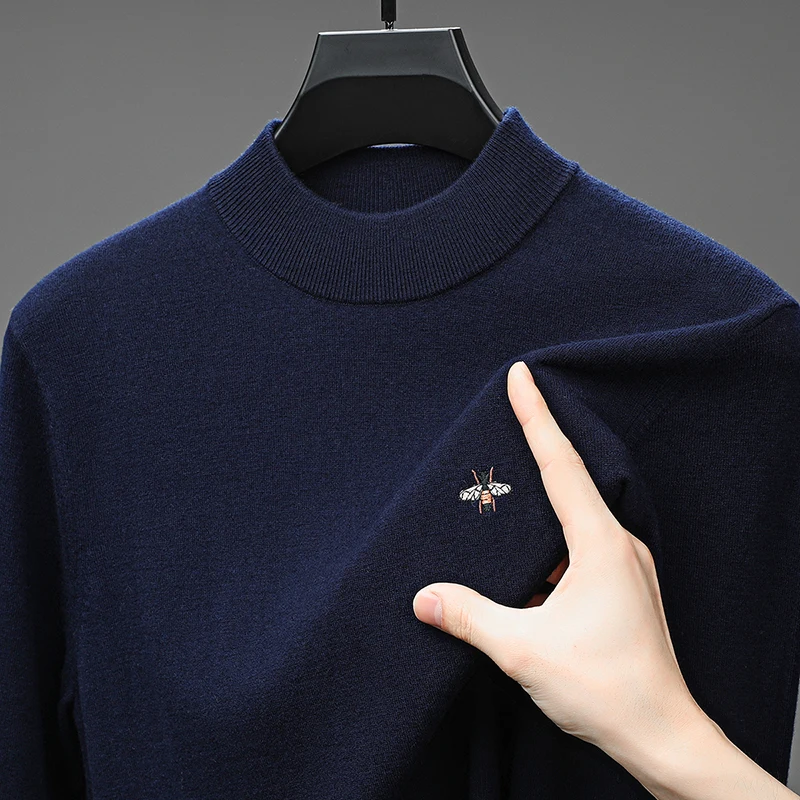 Hot Premium Brand Man Long Sleeves Knitwear 100%wool Round Neck Bee Embroidery British Style Pullover Winter Skin-Friendly Tops