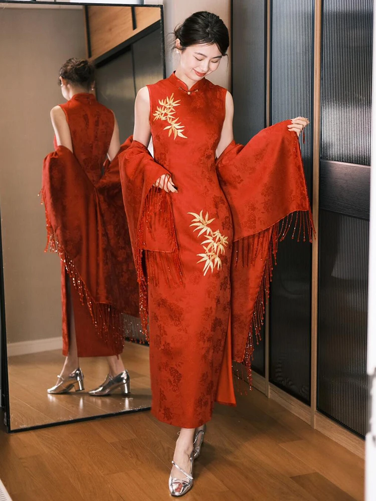 

New Chinese Style Wedding Dress Red Marriage Morning Robe Bride Engagement Welcome Bridegroom Qipao Ceremony Dress