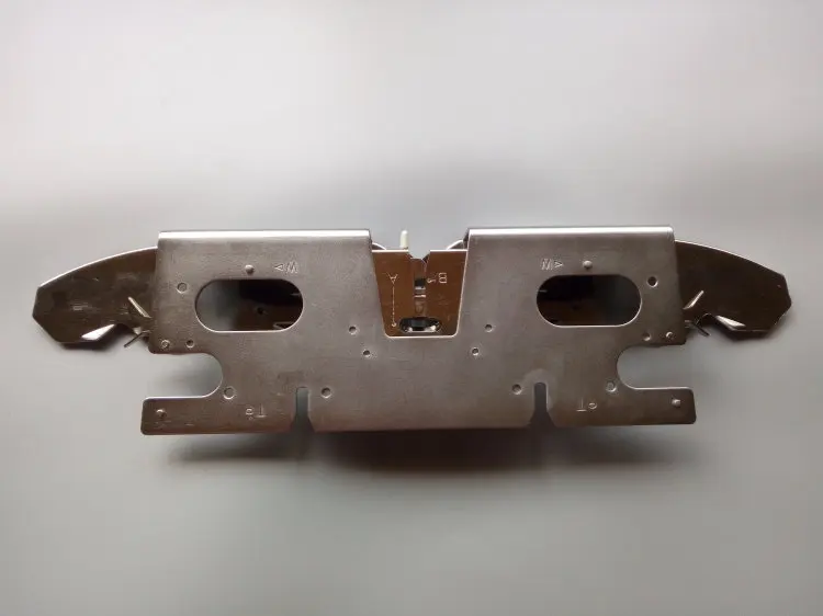 Brother Knitting Home Sweater Knitting Machine Head Accessories Kh260 Insertion Plate Brush Holder