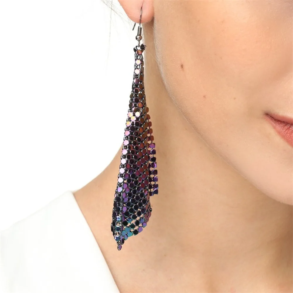 Fashion Trendy Tassel Stud Earrings Metal Mesh Long Hanging Earrings Drop Dangle Grid Sequins Long Tassel Earrings Woman Girls