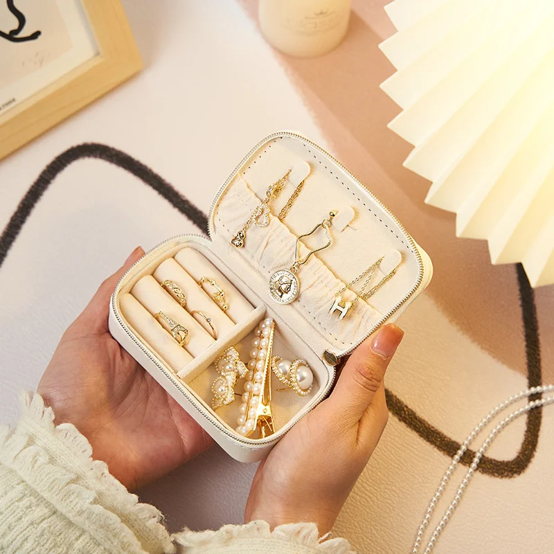 Creative Mini Jewelry Box Travel Portable Zipper Women Jewelry Organizer Small PU Leather Earrings Necklace Rings Storage Case