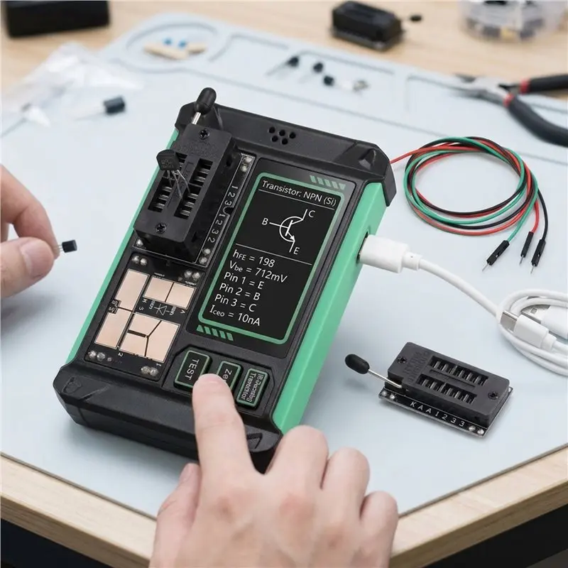 Stock QuantityLCD Digital Multimeter Transistor Tester MOS Field-Effect Triode Capacitor Resistance Meter Electronic Component