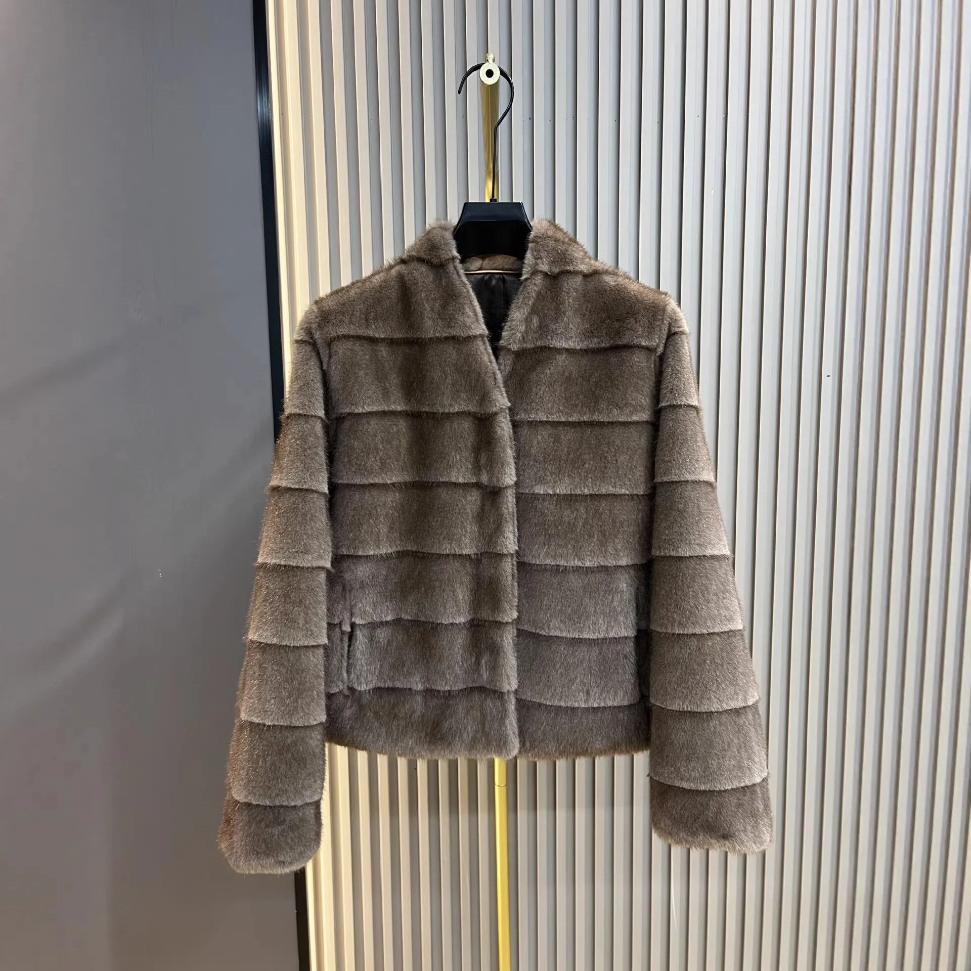 Fluffy Hairy Soft Winter New Jacket All Match Loose Outerwear Vintage Style Long Sleeves Faux Mink Fur Warm Fur Coat