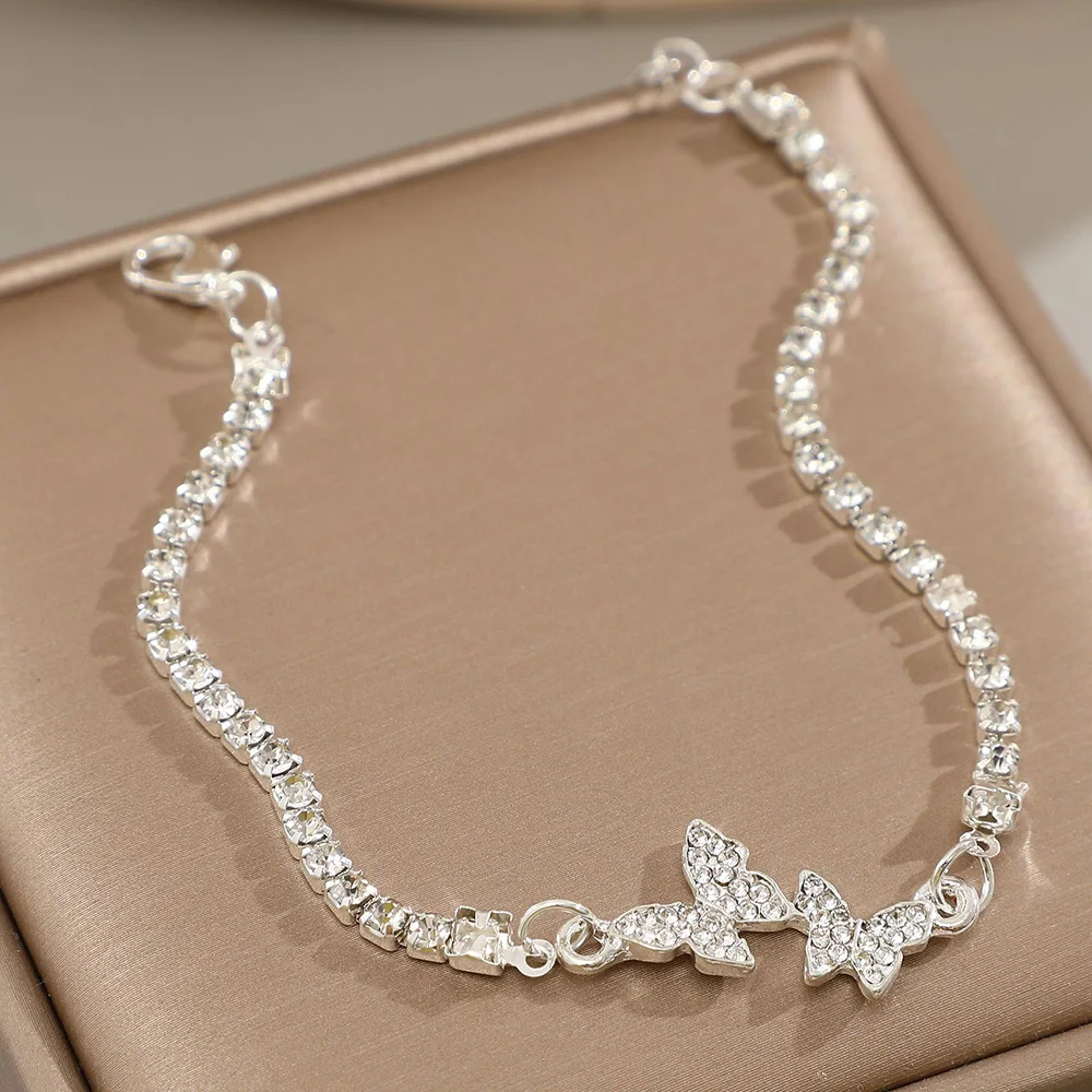 Iced Out Crystal Butterfly Charms Tennis Bracelet Women INS Fashion Silver Color Hand Chain Friend Gift Luxury Jewelry KDH006