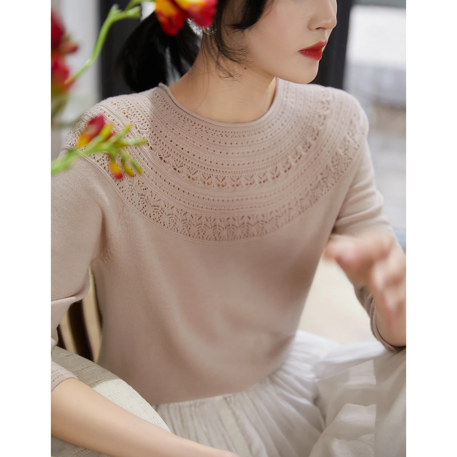 Xiaoxiaohan Pavilion Yangzi Yarn 8g48/2 Seamless round Neck Fleece Knitted Pullover Top Women Zza7605ag