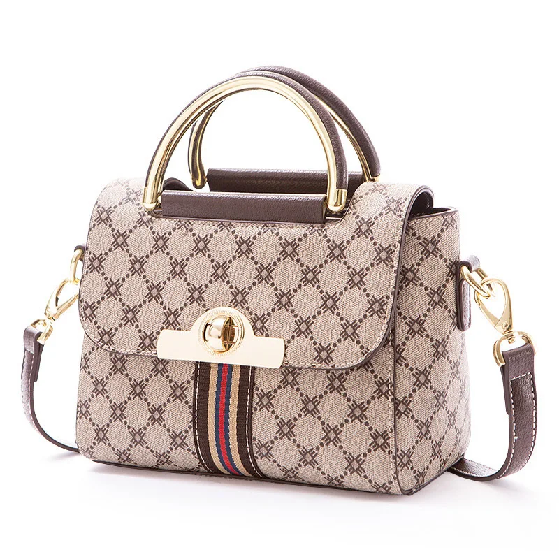 

Elegant Trendy Designer Diaper Bag For Women Luxury Leather Tote Large Capacity Stylish Crossbody Handbag With Letter Logo