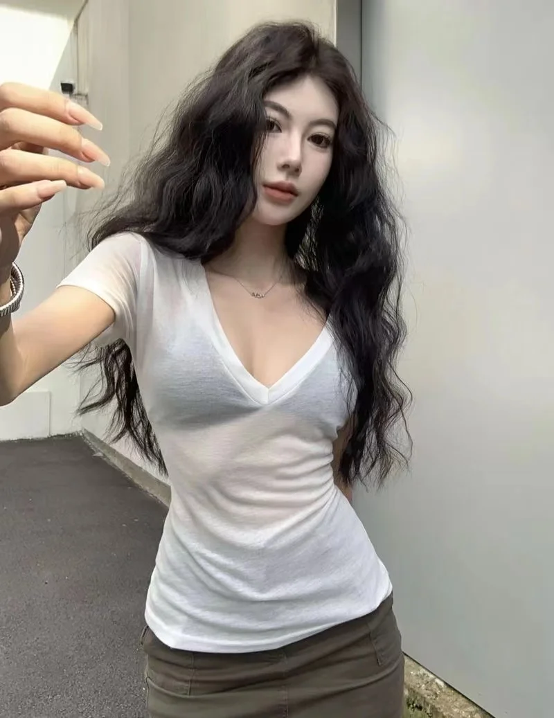 

plus Size 300 Pou White V-Ne ort Sve T-irt Women's Summer 2024 New Semi-Transparent Deep V-Ne Top Korean Sle