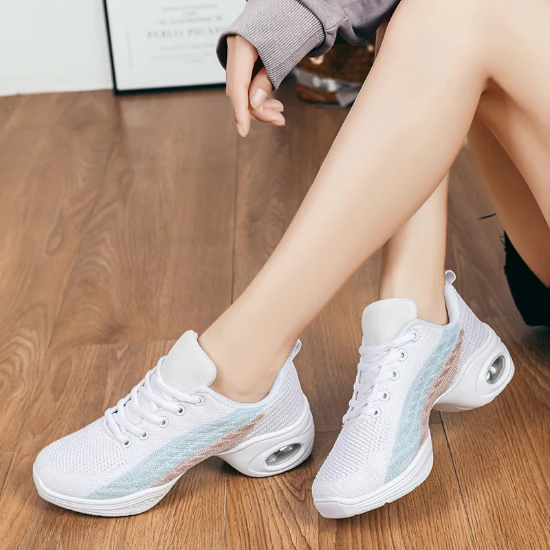 Dance Shoes Woman Ladies Modern Soft Outsole Jazz Sneakers Mesh Breathable Lightweight Female Dancing Fitness Shoes Sport