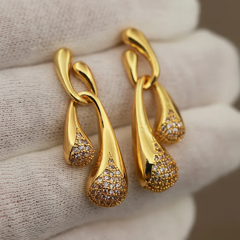New Sight Design Luxury Zirconia Waterdrop Stud Earrings for Women Fashion Brand Brand Jewelry Crystal Earrings