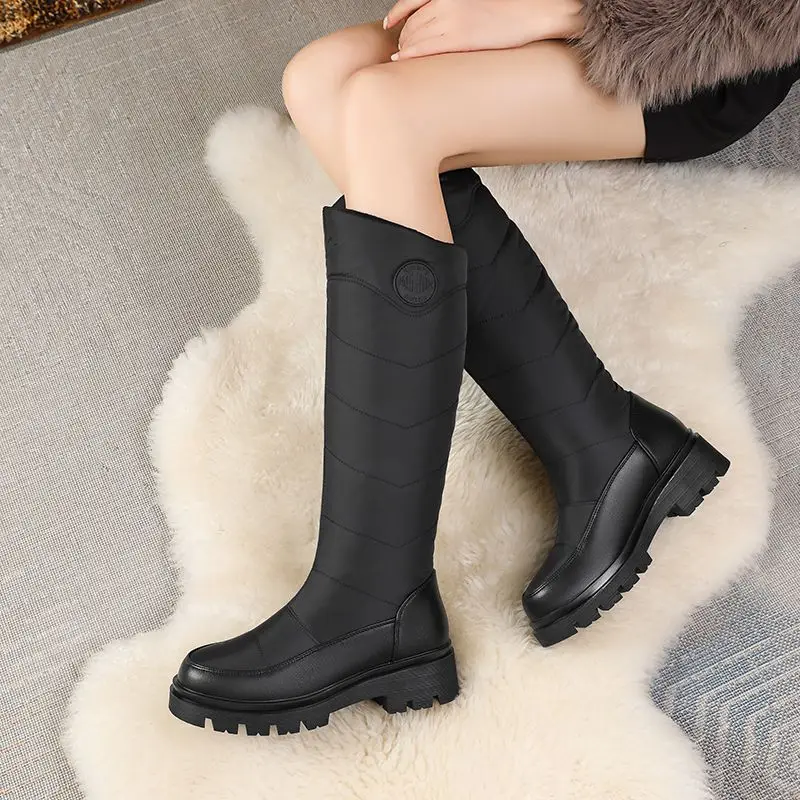 SIMLOVEYO جديد أحذية الثلوج جولة تو 5 سنتيمتر كعب سميك الانزلاق على مقاوم للماء في الهواء الطلق الركبة عالية بوتا أحجام كبيرة 42-43 الشتاء الأحذية بيع