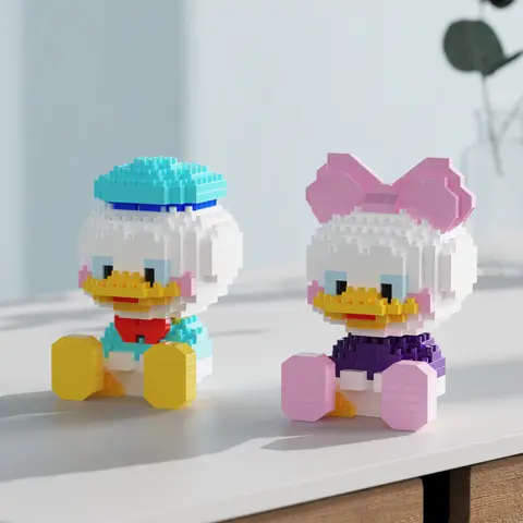 Disney Series Mini Sitting Cartoon Figure Goofy Duck Action Figure Micro Blocks Kids Toys Birthday Gifts