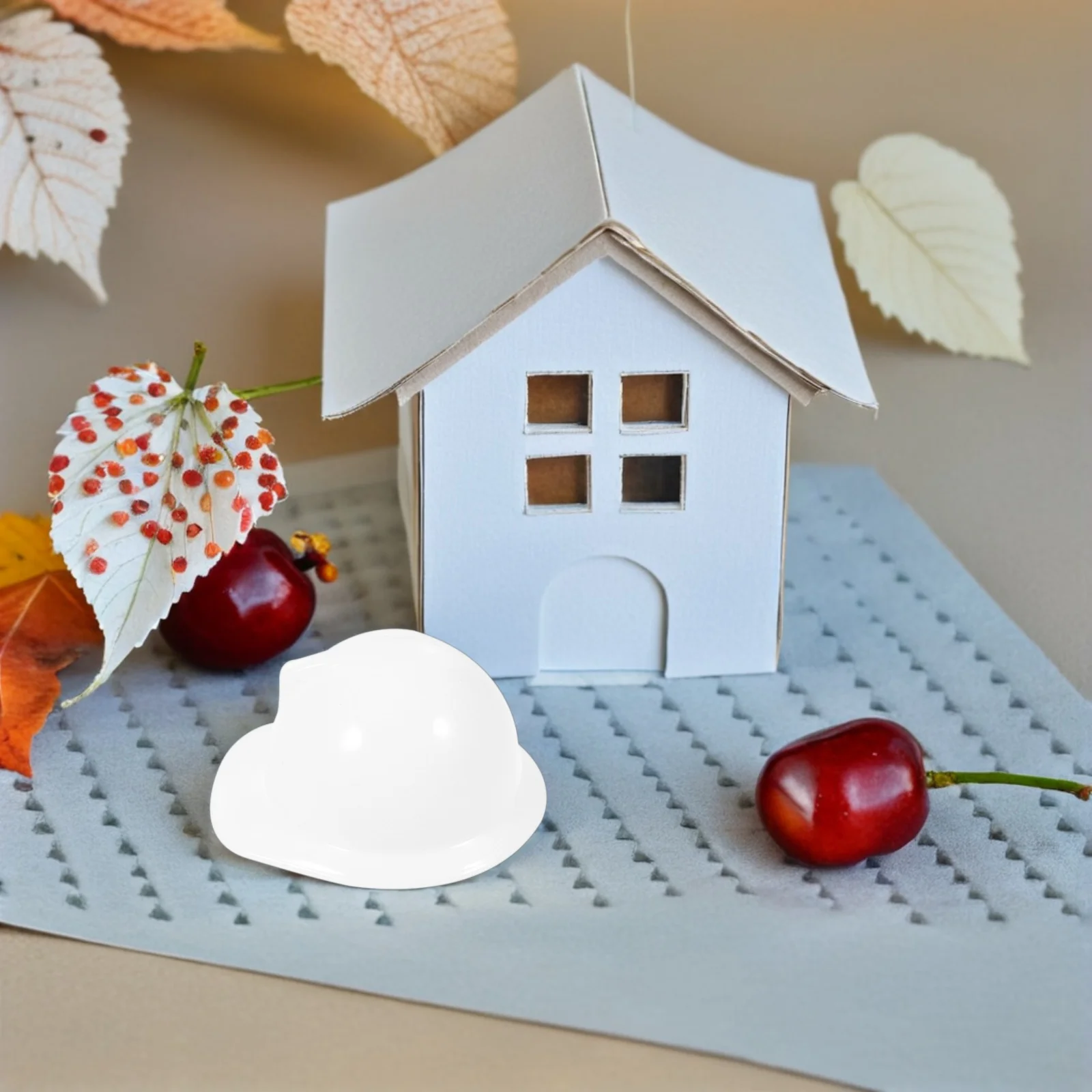 40Pcs Plastic Mini Helmets Reusable Safety Caps for Craft Projects Party Favors Cake Decorations Tiny Construction Hats