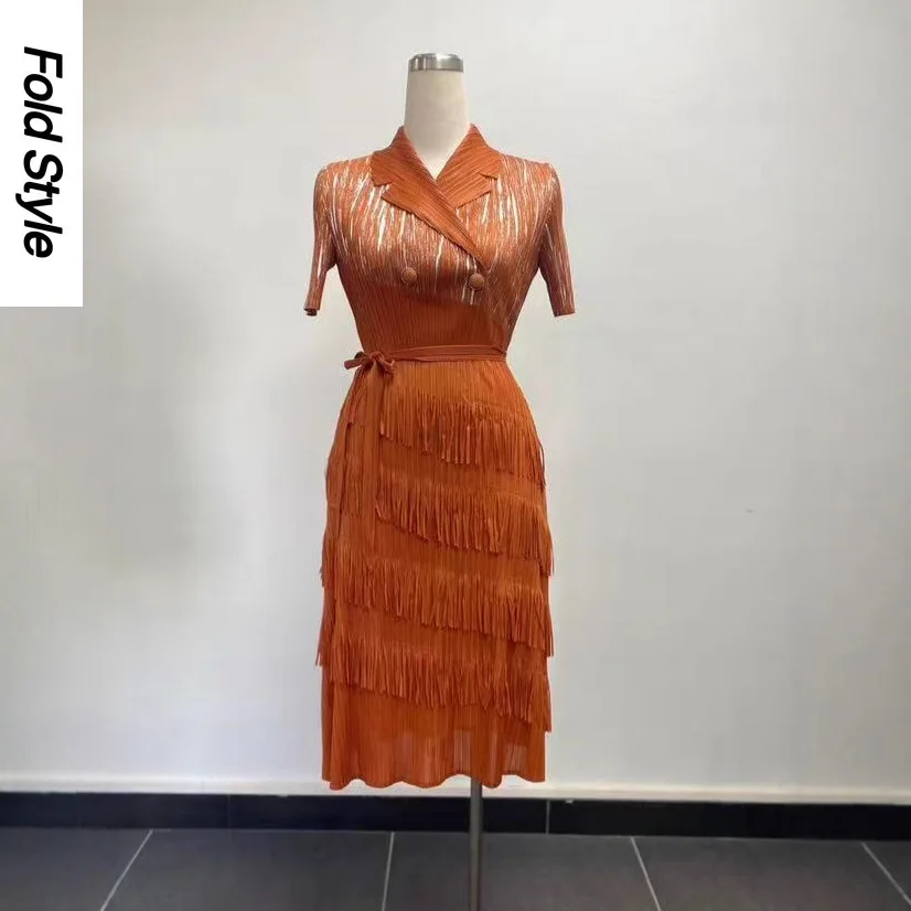 

Осень-зима 2022, новое темпераментное тонкое плиссированное модное платье Miyake, тонкое платье со средней и длинной талией, женская одежда