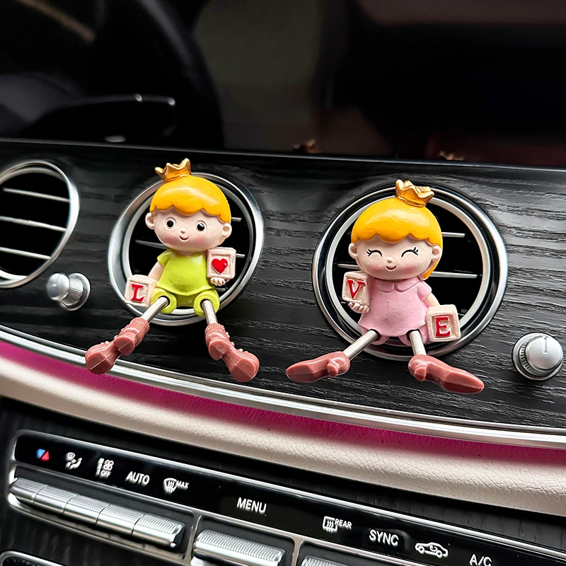 

NEW of exquisite women's fashion car air vents, fragrance diffusers, decorative gifts, new styles for the interior of the car