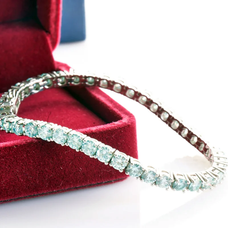 Thumbnail 3 - #84 Best Moissanite Tennis Bracelets to Buy In 2026
