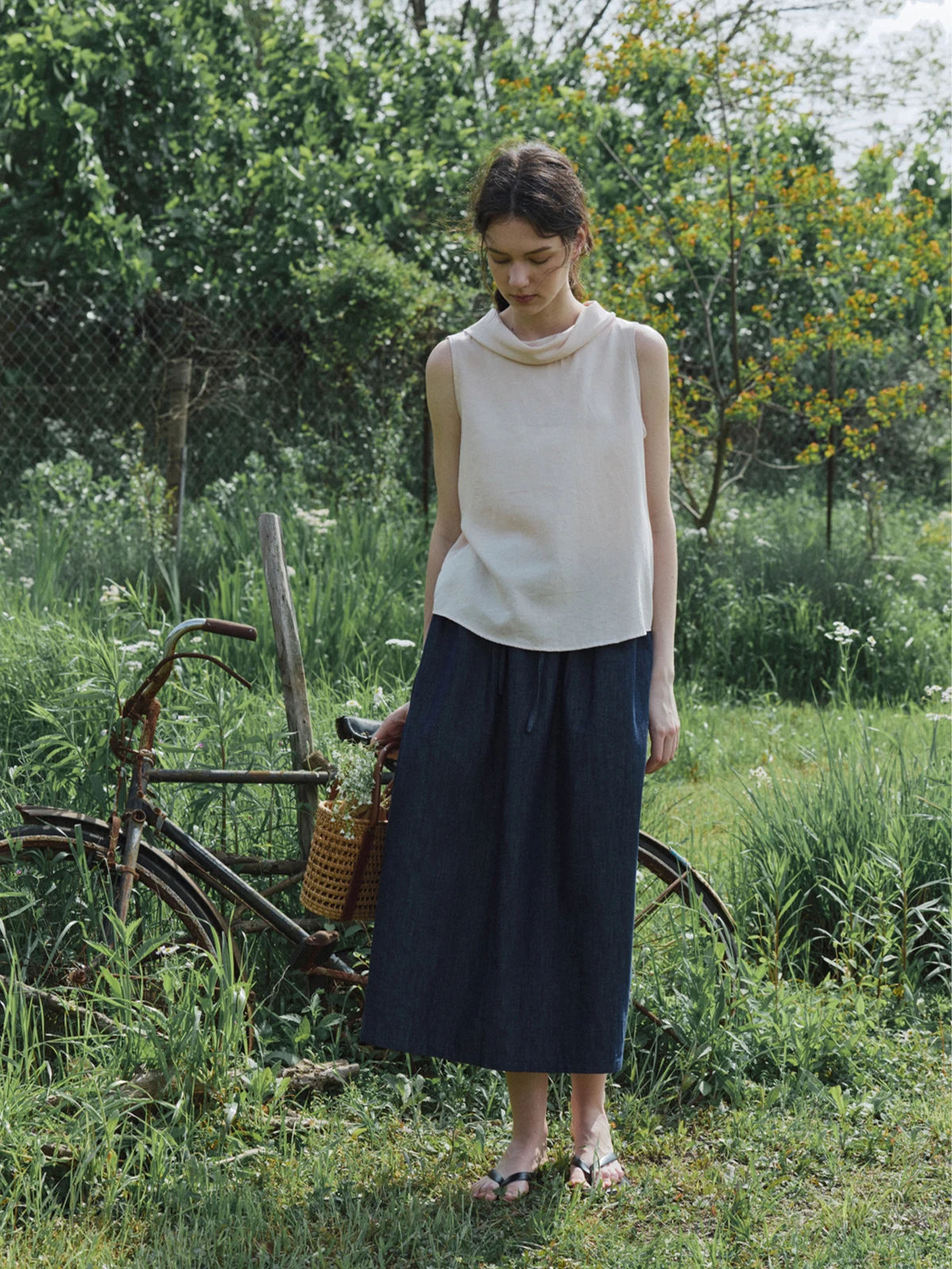 

Women's Svel Tank Top Silk Linen Blend Layering Collarl Summer Commute Simple High-End irt Versatile Basic Fit