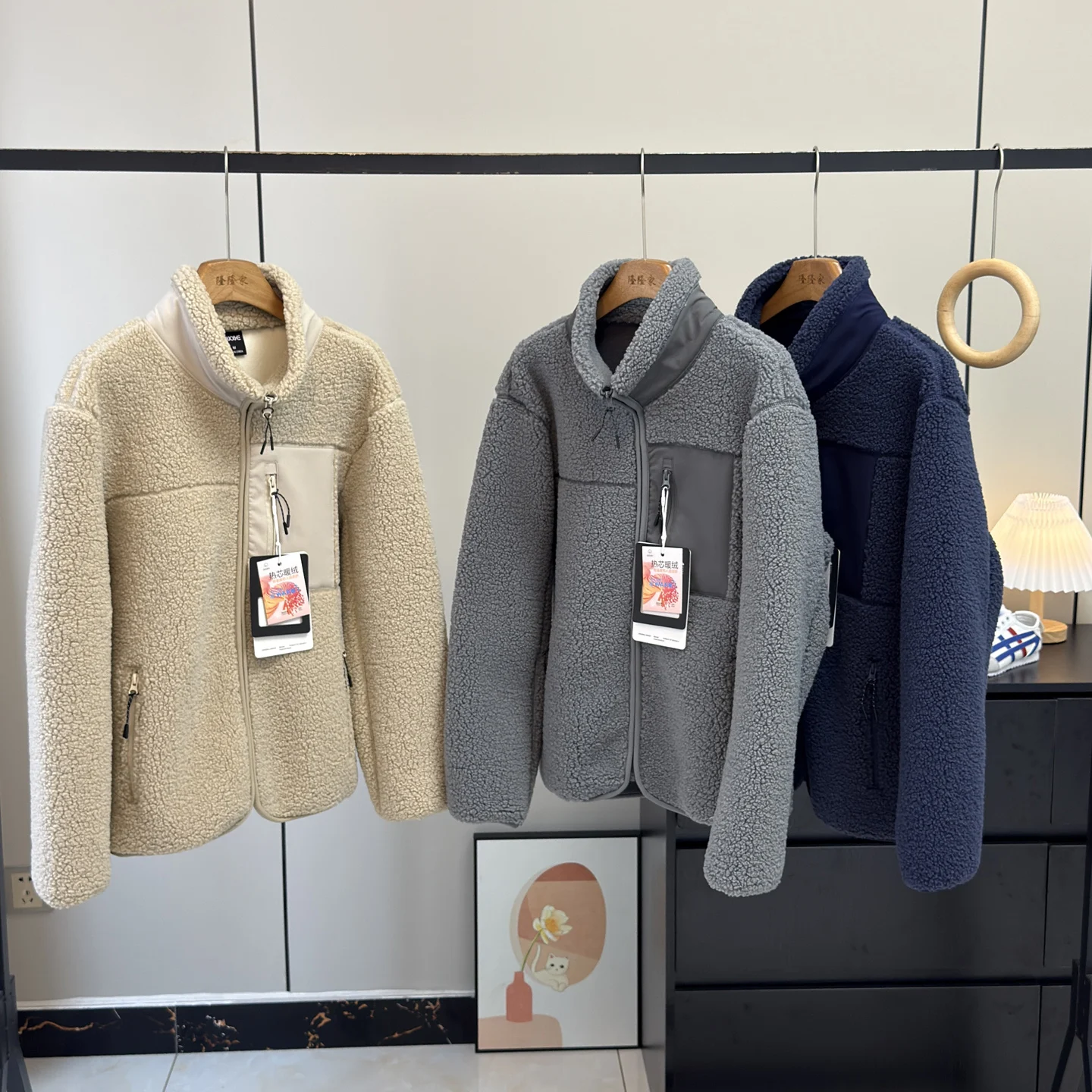 

ex Открытый Ветрозащитный Fce Lined Thiened Теплый воротник-стойка Jaet из овчины Полиэфирное волокно Spor Neutral Sle Zippe...