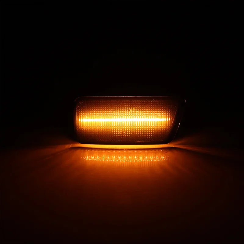 Car LED Front / Rear Bumper Side Marker Turn Signal Lights Parking Lights For Ford Bronco Sport 2021 2022 2023 Fender Flare Lamp