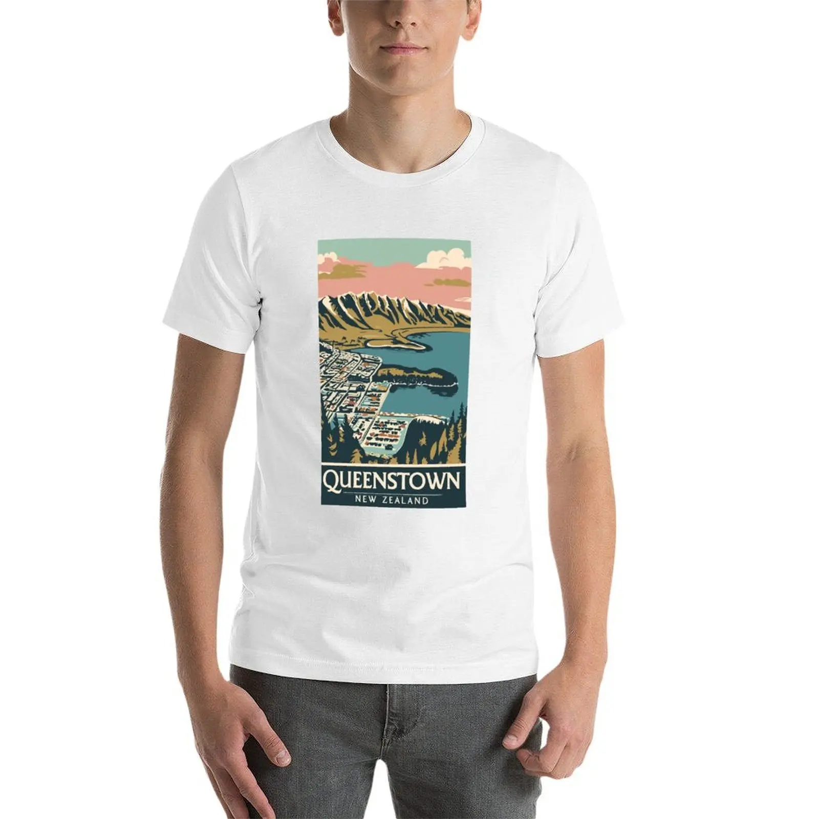 فن السفر الكلاسيكي من Queenstown-نيوزيلندا تي شيرت الرجال تي شيرت القطن 100% تي شيرت رجل عادي تي شيرت