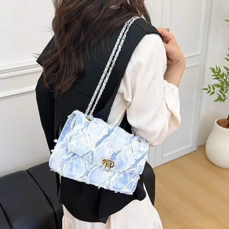 

Stylish Women Handbag PU Leather Small Crossbody Bag Trendy Shoulder Bag With Zipper Pockets