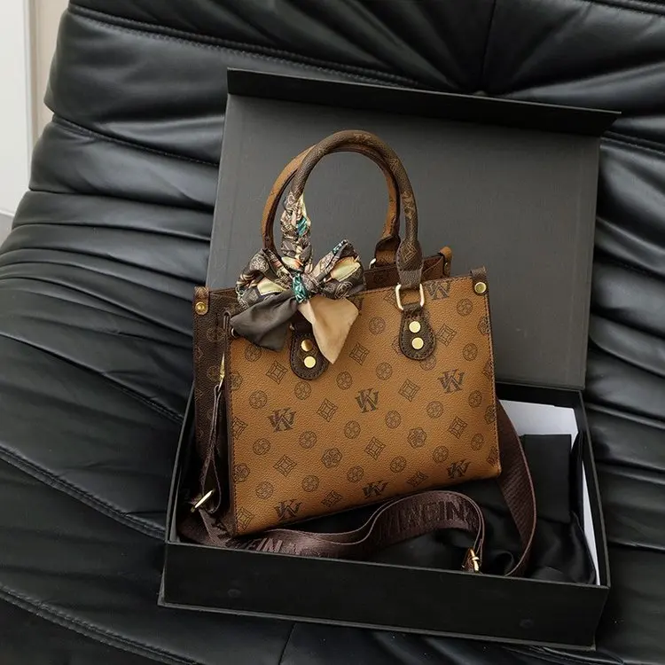 simple-yet-fashion-leather-messenger-bag-for-women-luxury-designer-crossbody-large-capacity-elegant-diaper-bag-for-commuter