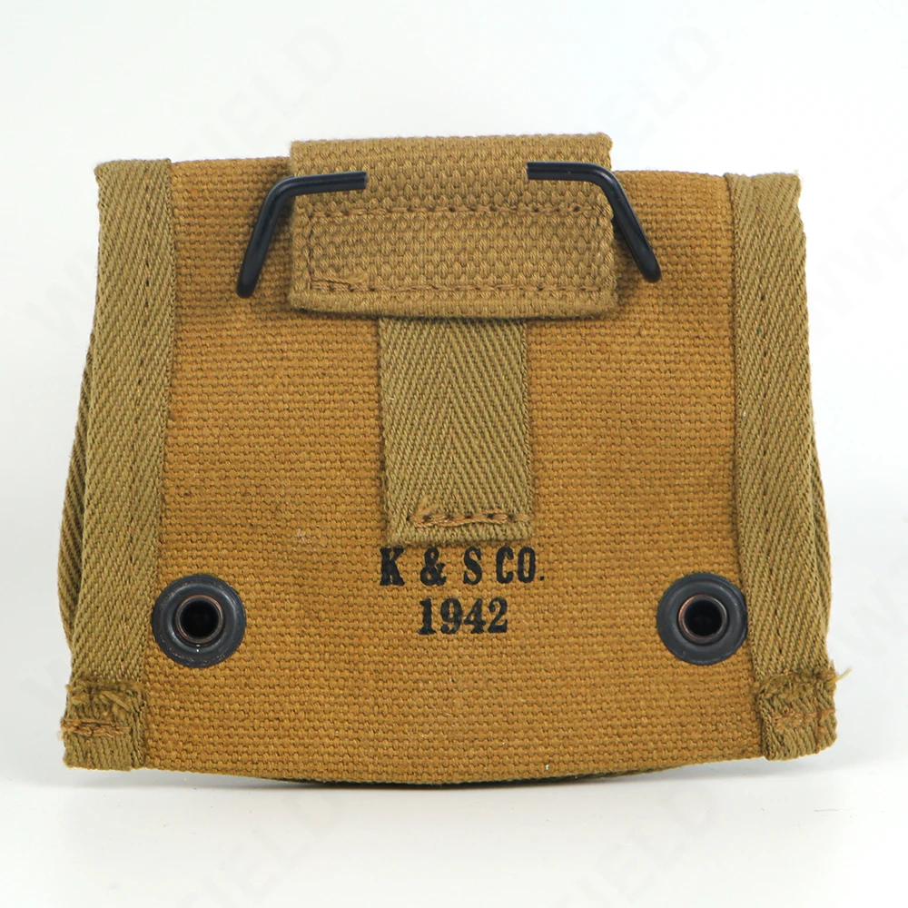 WW2 US Compass Pouch Bag Comes with Compasss